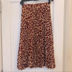 H&M pleated animal print skirt size 0